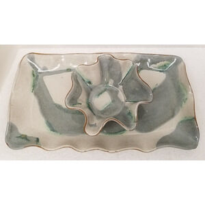 Vintage round fluted bowl and platter 15x9 EUC